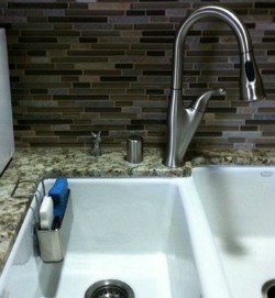 Simple Human sink caddy Simple Human sink caddy