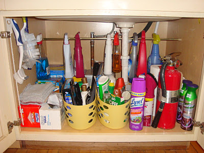 Kitchen Sink Cabinet on Under Kitchen Sink Cabinet Organization  Ideas You Can Use