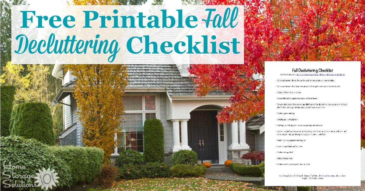 Here is a free printable fall decluttering checklist that you can use to get rid of clutter around your home when autumn begins {on Home Storage Solutions 101}