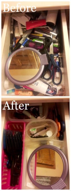 Before and after from a reader, Cris, who did the declutter bathroom drawers #Declutter365 mission {featured on Home Storage Solutions 101}