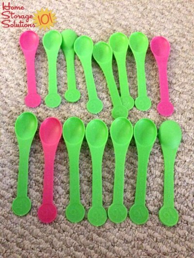 Get rid of excess plastic cutlery as part of the #Declutter365 missions on Home Storage Solutions 101