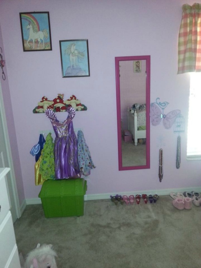 Kids Dress Up Clothes Storage