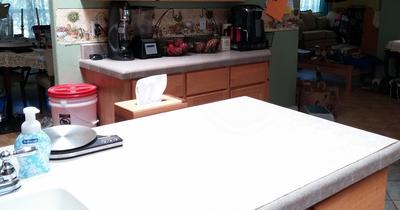 How to arrange kitchen appliances on a counter - Declutter in Minutes